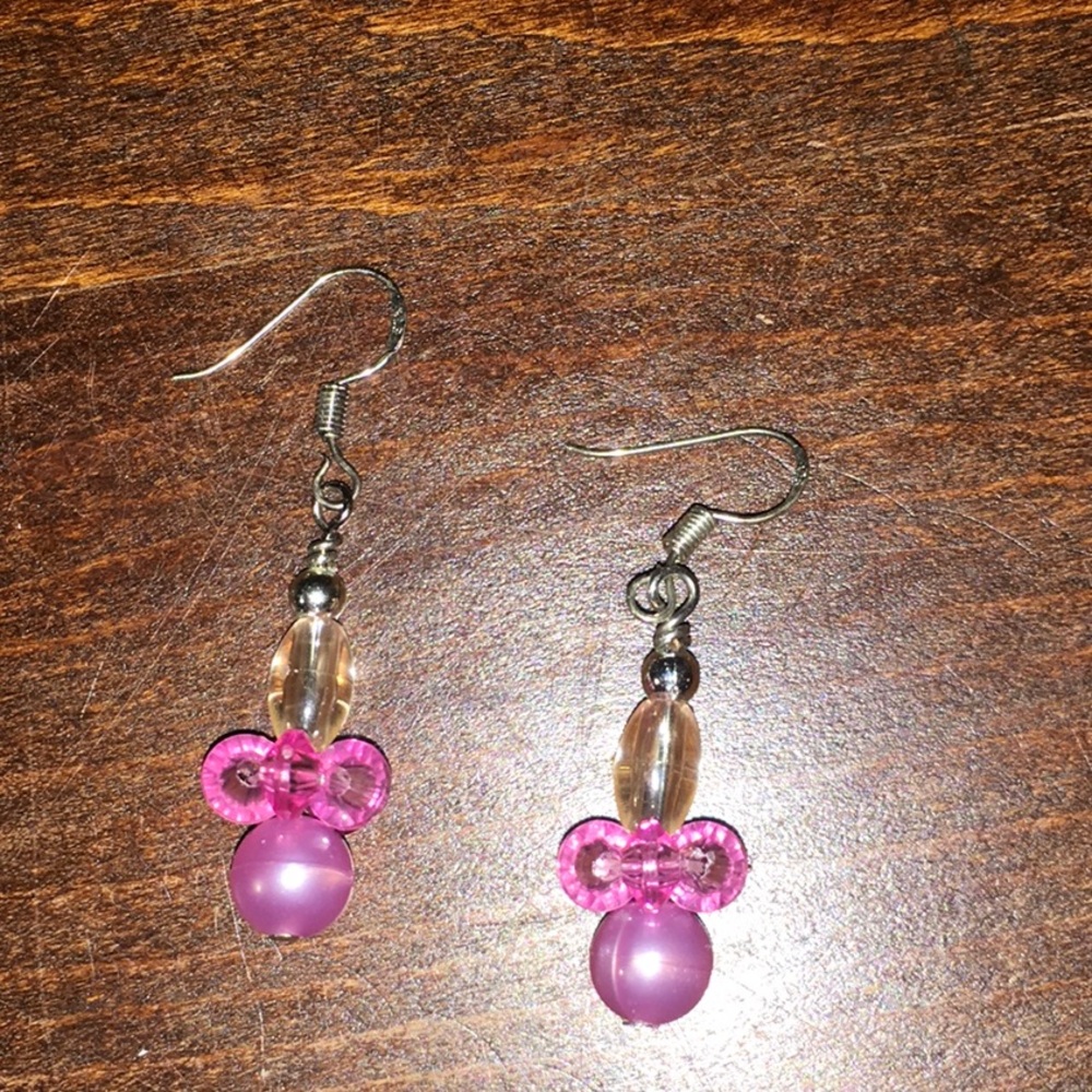 5/$20 Handmade Pink Bead Earrings